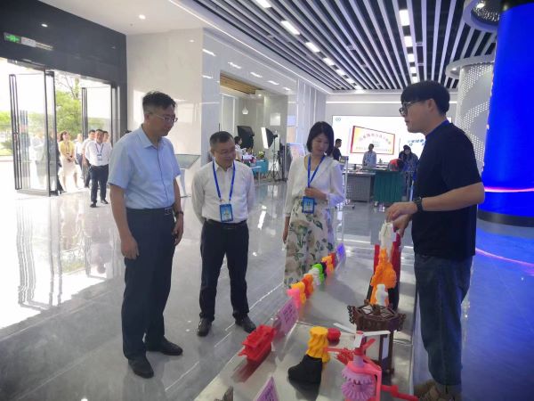 智能制造學(xué)院展技能風(fēng)采，揚(yáng)工匠精神