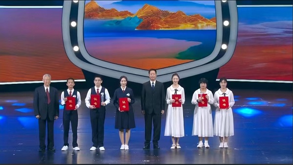 衡陽技師學(xué)院學(xué)子代表湖南出征全國青少年禁毒知識(shí)競(jìng)賽總決賽，斬獲二等獎(jiǎng)